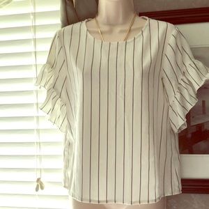 Adorable flutter sleeve top